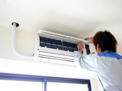 萬州區迎燕空調維修電話(全國24小時)--本萬飛服務點