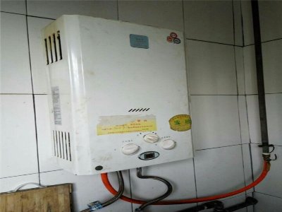 北碚區(qū)華爾頓熱水器維修服務電話