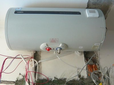 北碚區(qū)聯(lián)創(chuàng)熱水器維修電話