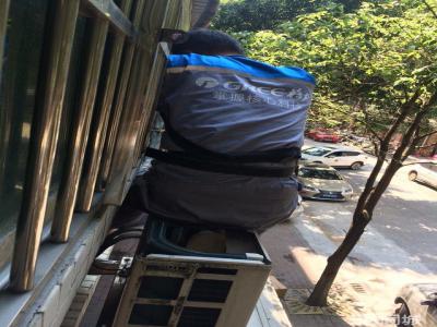 美的空調感溫器在哪里