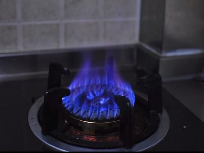 燃氣灶火怎么調大
