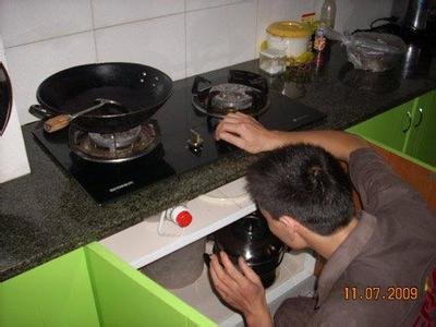 華帝燃氣灶怎么清除網(wǎng)子