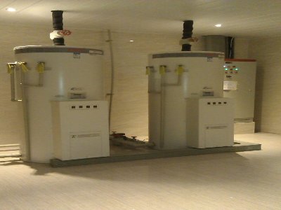 熱水器一插電就跳閘怎么回事