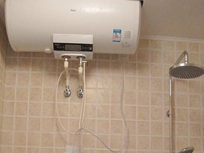 美的熱水器電路板保修多久