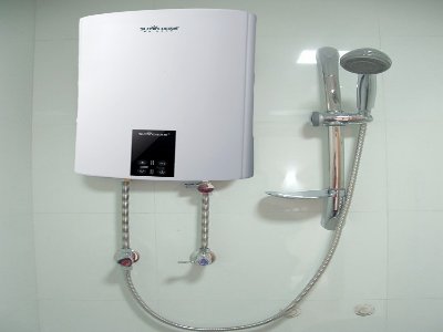 接太陽能熱水器多少錢