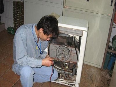 洗衣機(jī)自己啟動怎么回事啊