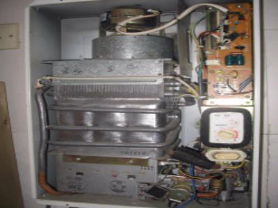 洗衣機(jī)甩漏水怎么回事