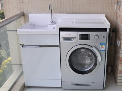 洗衣機底下有水什么原因