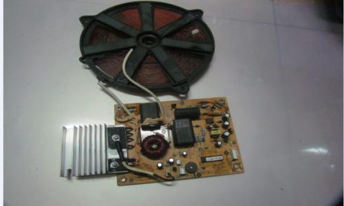 美的電磁爐有點炸火怎么回事
