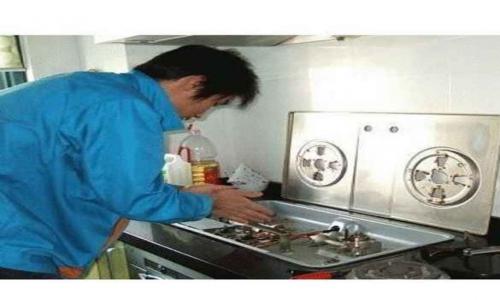 集成灶安裝師傅要多少錢
