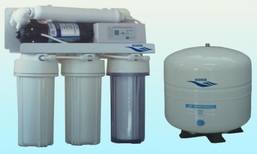 水槽嵌入式怎么裝凈水器