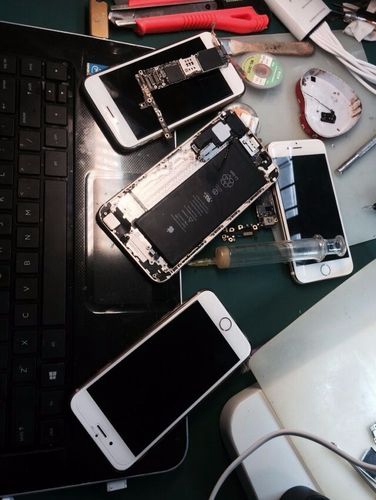 蘋果手機內屏要多少錢