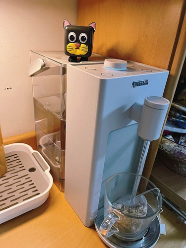 飲水機后邊怎么漏電啊