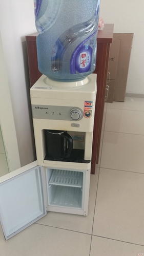 哪里有維修美的飲水機的