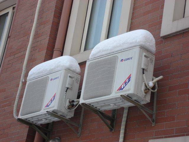 空調外機跑氟怎么維修