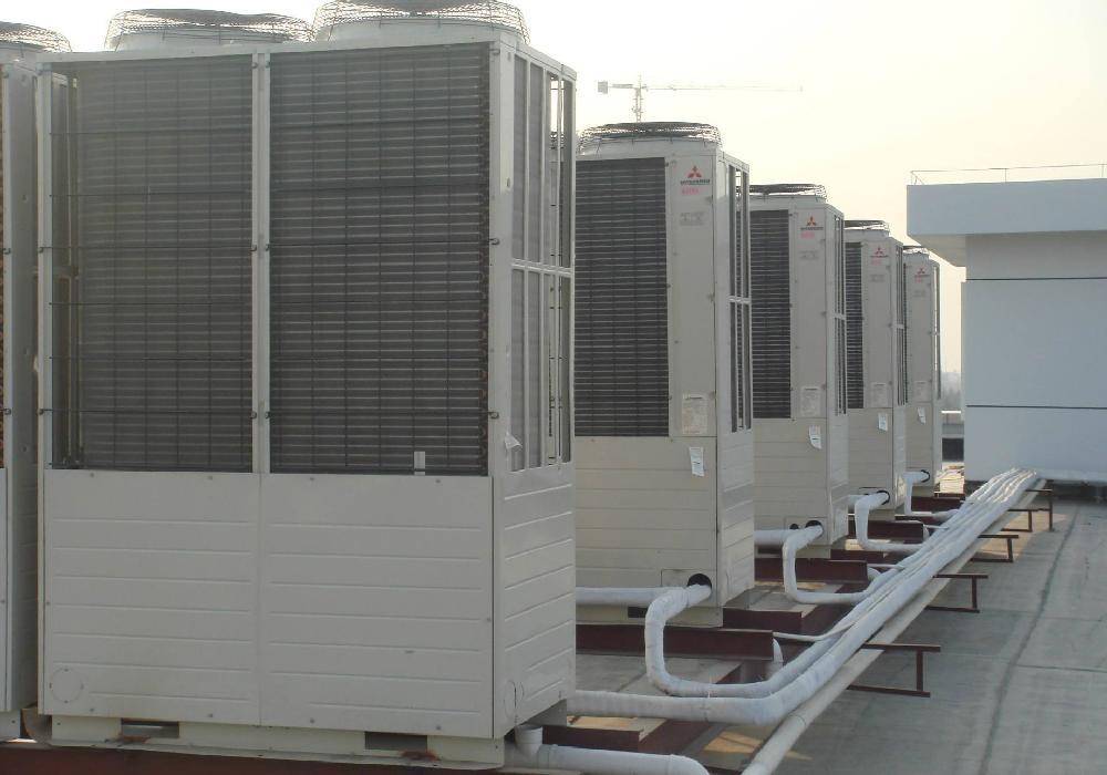 空調外面不滴水怎么修