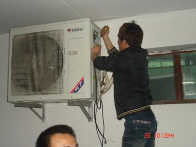 以前筆記本電腦屏幕視角怎么那么差