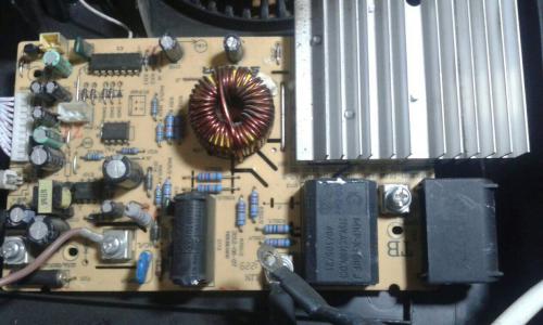 設備與打印機里面打印機屬性不能啟用設備了