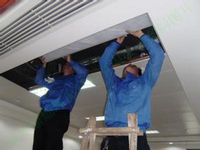 熱水器加水時有響聲是怎么回事