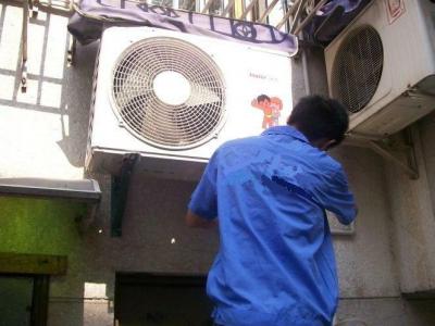 半球電燃氣熱水器啟動之后自動上下快速調溫度怎么辦